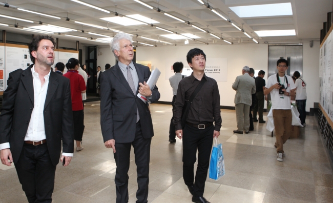 建筑与城市规划学院国际联合教学成果展照片 建筑与城市规划学院国际联合教学成果展照片