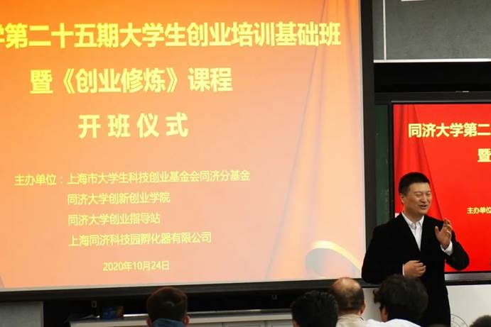 图片包含 图形用户界面描述已自动生成