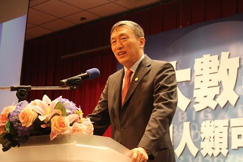 2016