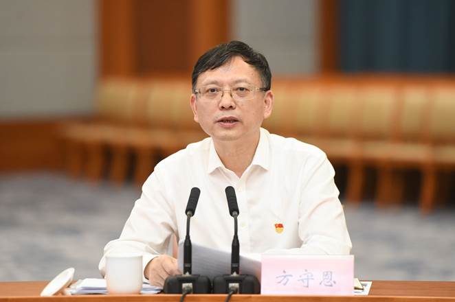 https://news.tongji.edu.cn/__local/1/1D/35/9E326124CA418345B7C0598D702_A188CBAE_175C4.jpg https://news.tongji.edu.cn/__local/1/1D/35/9E326124CA418345B7C0598D702_A188CBAE_175C4.jpg